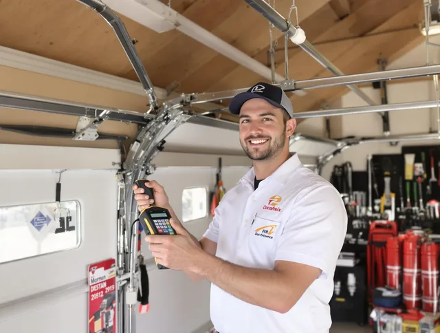 Coral Springs Garage Door Repair local technician providing expert garage door repair in Coral Springs neighborhood
